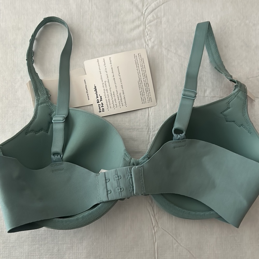 Lilyette NWT Bra - Picture 2 of 6